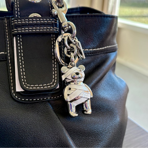 Coach Limited Edition Halloween Skeleton Bear Bag Charm - Picture 7 of 8